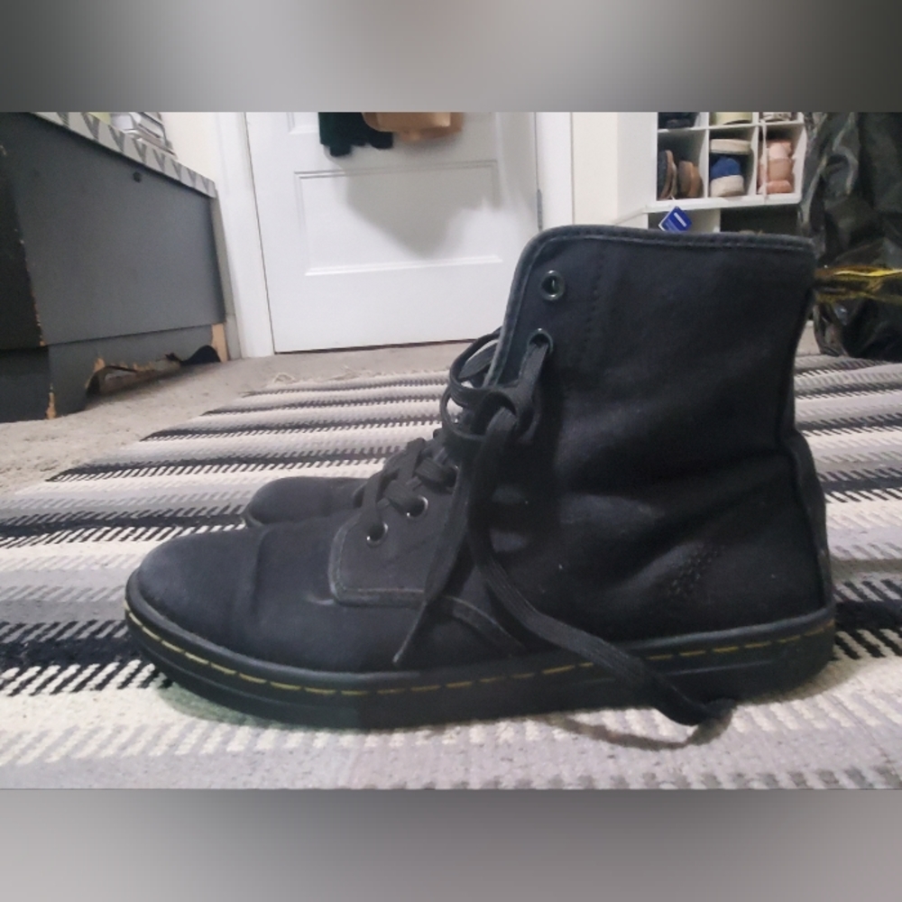 Black Sz 7 Doc Marten Canvas Lace Up Boot